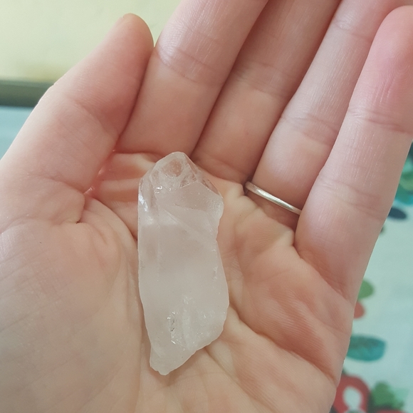 Lovely Small Quartz Crystal Point - Picture 1 of 2